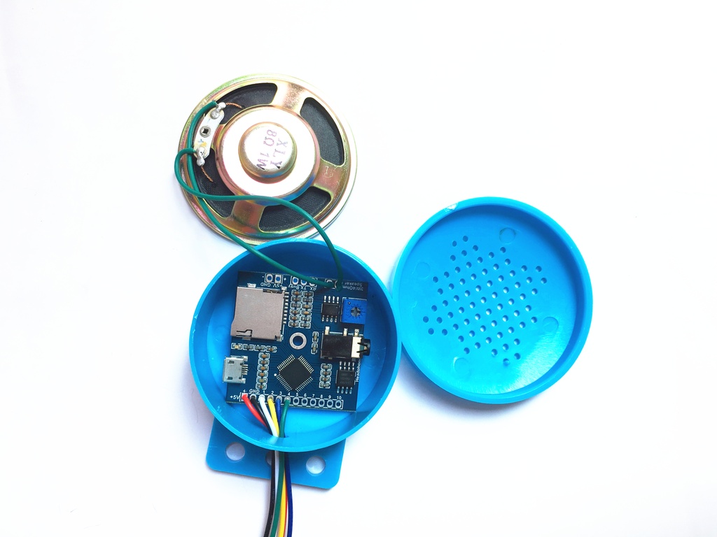 Mini MP3 Player Sound Box with Random Play Feature